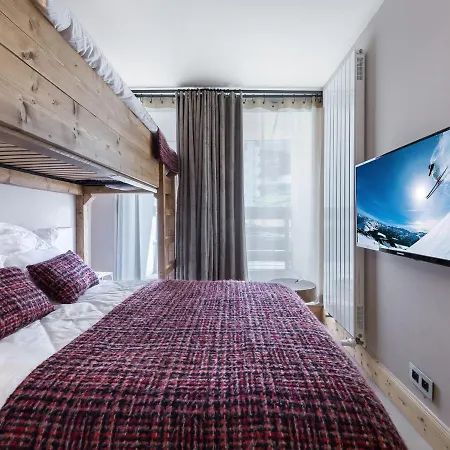 Renove 2 Avec Balcon Et Parking, Au Pied Du Telepherique De Rochebrune A - Fr-1-453-81 Apartment Megeve